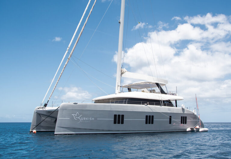 Sunreef 80 Yacht Charter