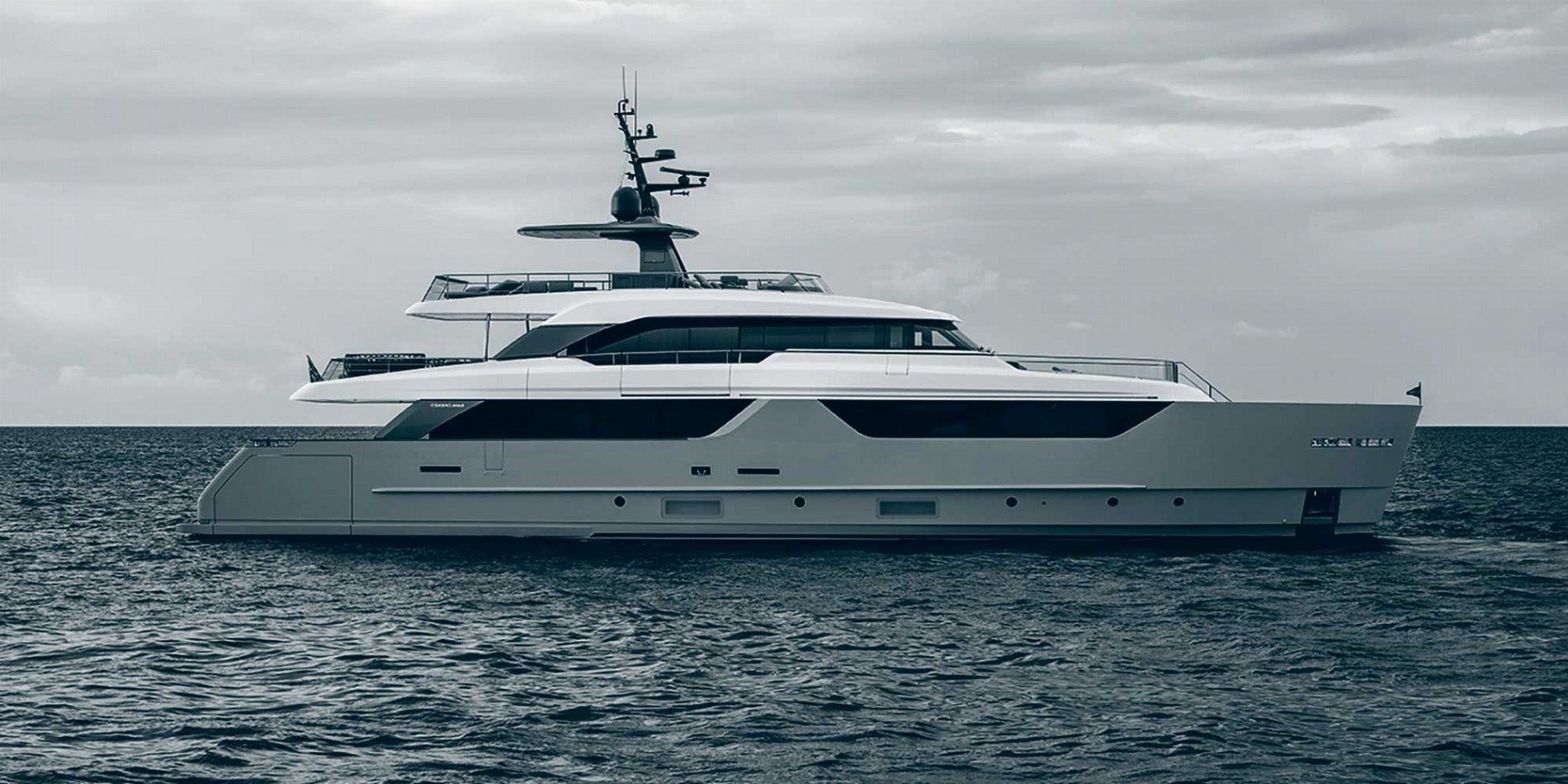 Sanlorenzo SD118 for sale