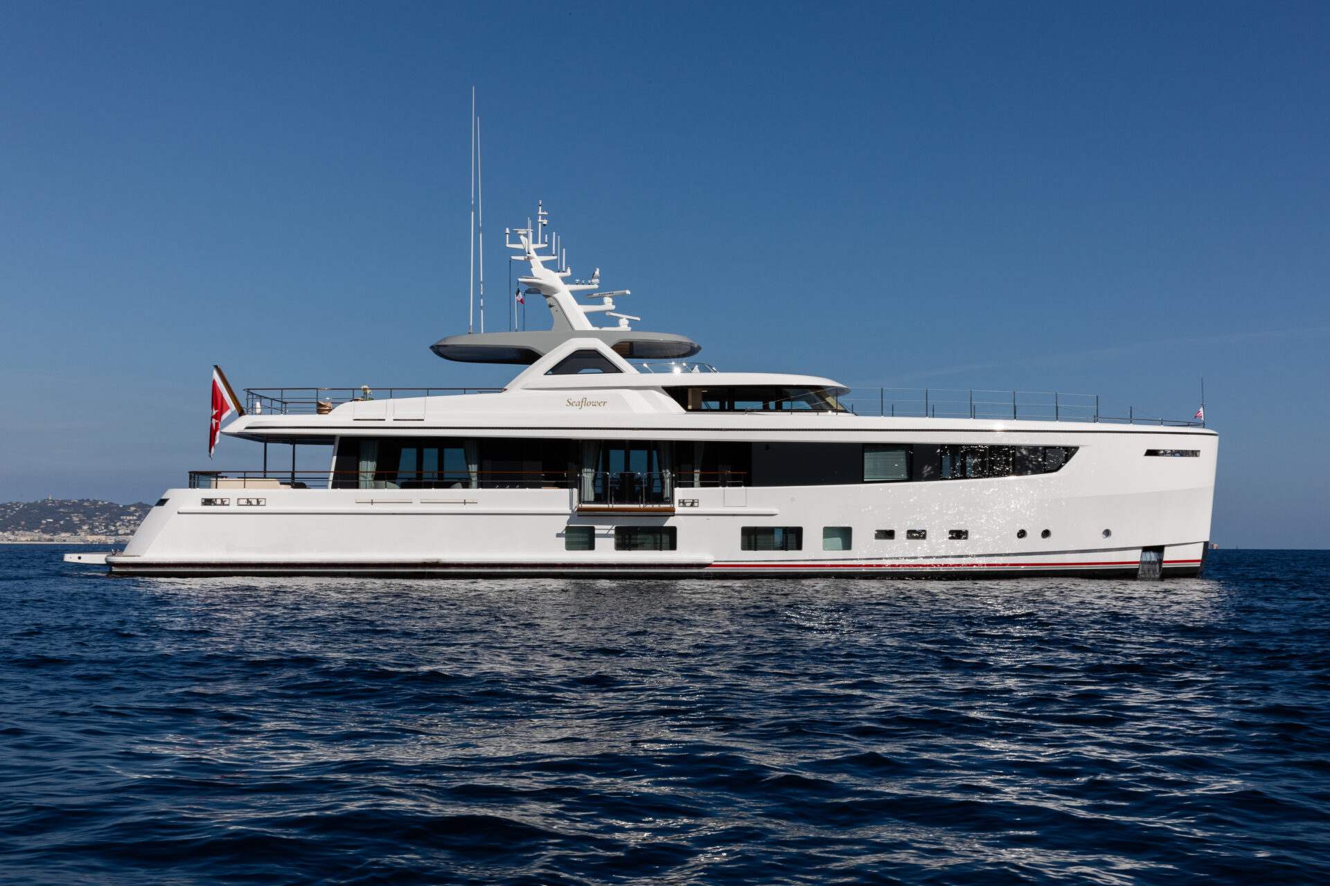 ON DISPLAY AT THE 2025 MYS: SEAFLOWER – 36M MULDER
