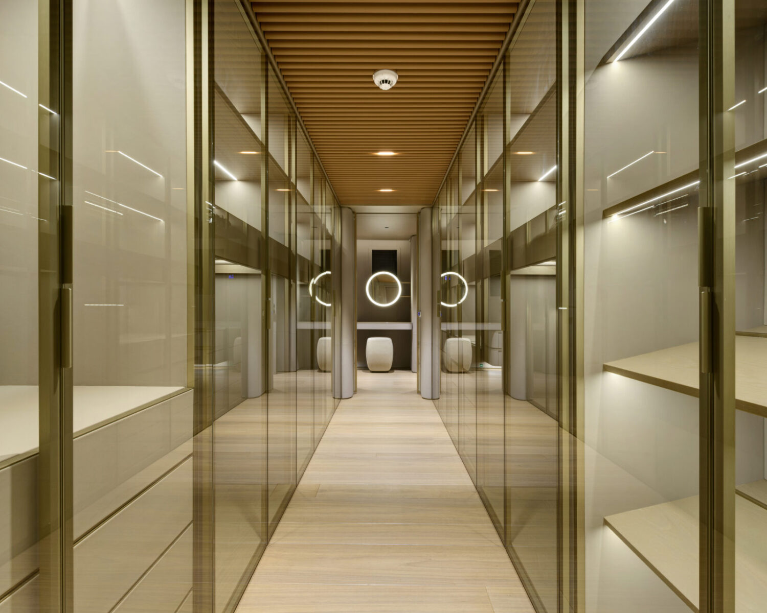 Hello from Pozitif Studio Team. If you need any help with photos, please do not hesitate to contact us.