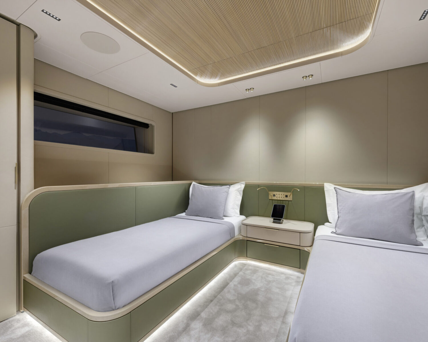 Hello from Pozitif Studio Team. If you need any help with photos, please do not hesitate to contact us.