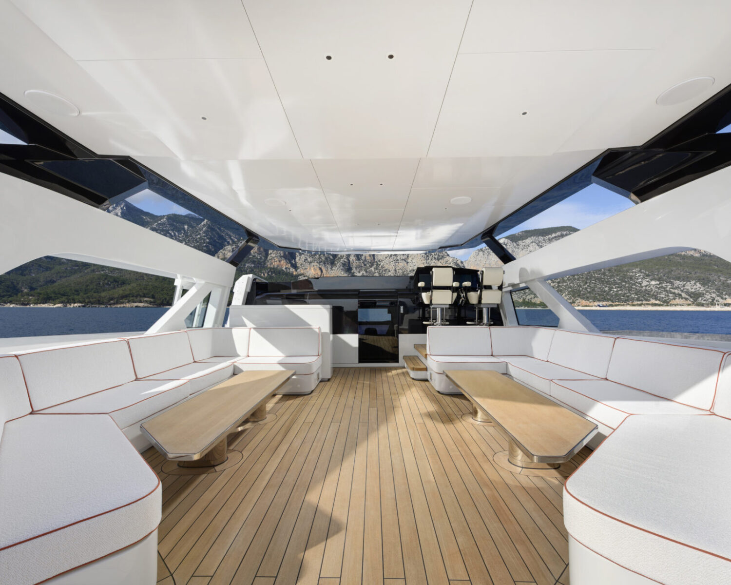 Hello from Pozitif Studio Team. If you need any help with photos, please do not hesitate to contact us.