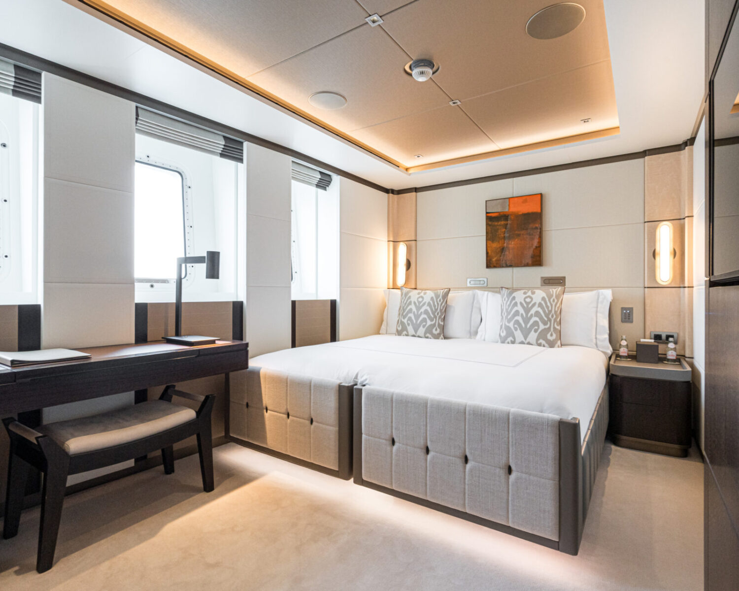 31 Convertible Cabin as Double