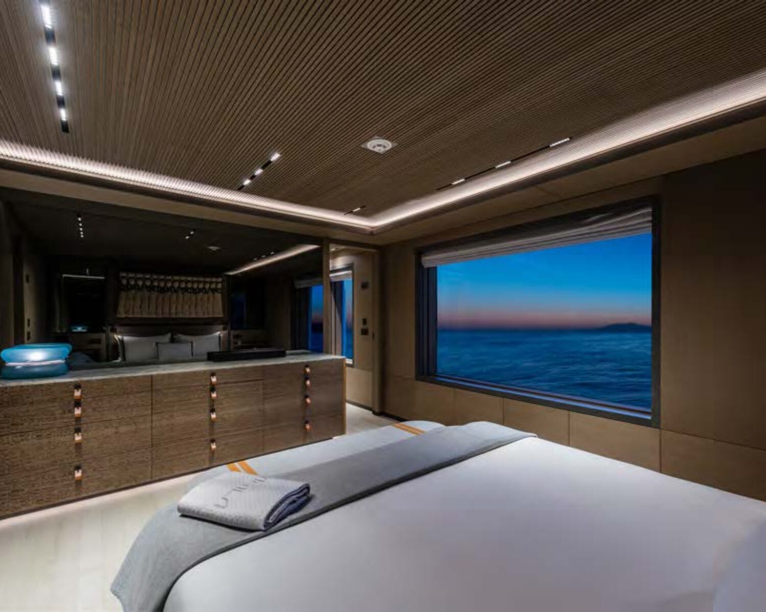 ACALA CDM Yacht for Sale 28