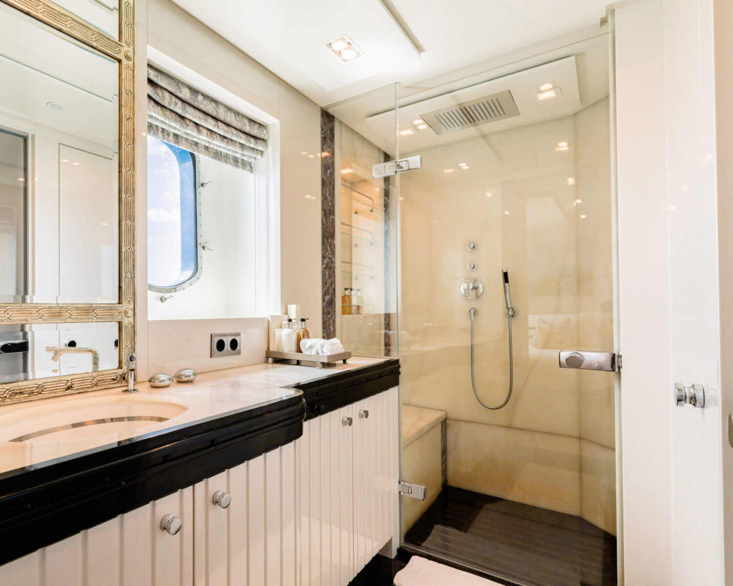 AFTER YOU 133 DSC01469-HDR-Enhanced-NR