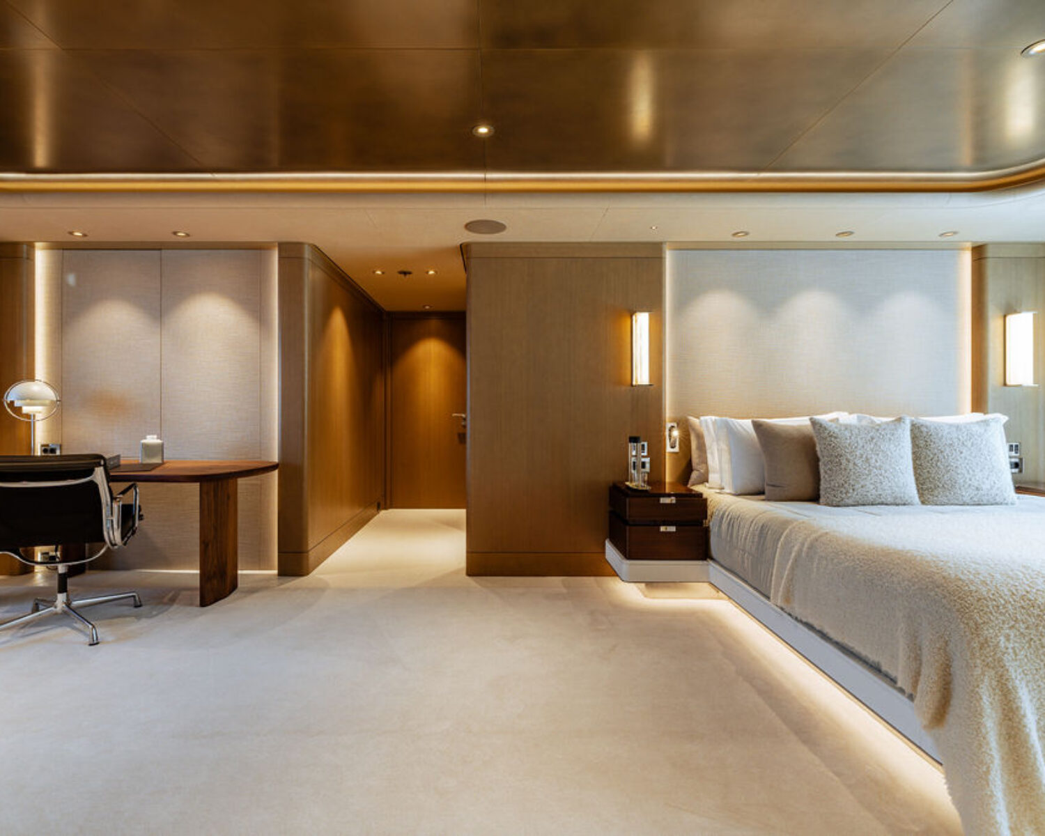 ALVA interior 16