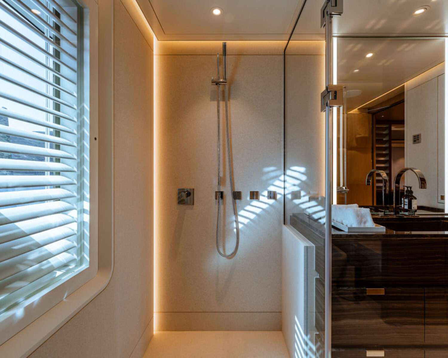 ALVA interior 21