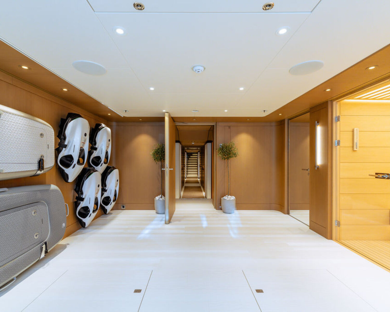 ALVA interior 6