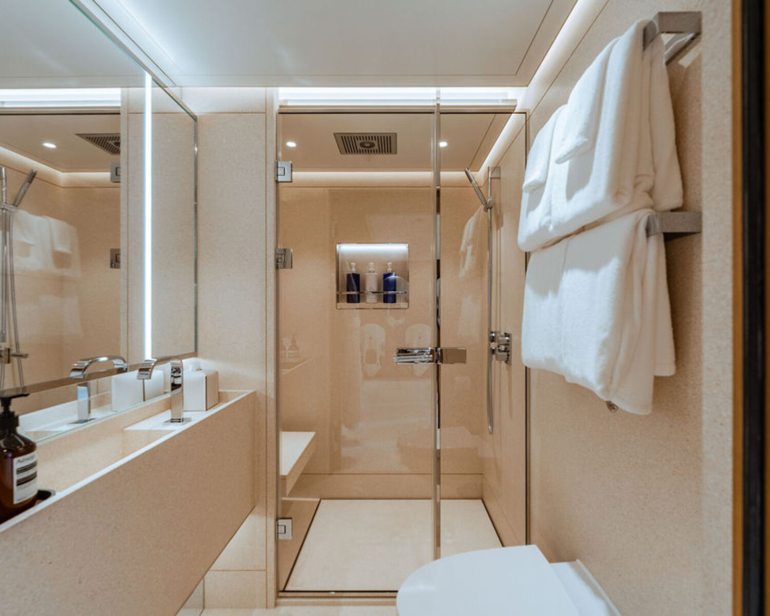 ALVA interior 7
