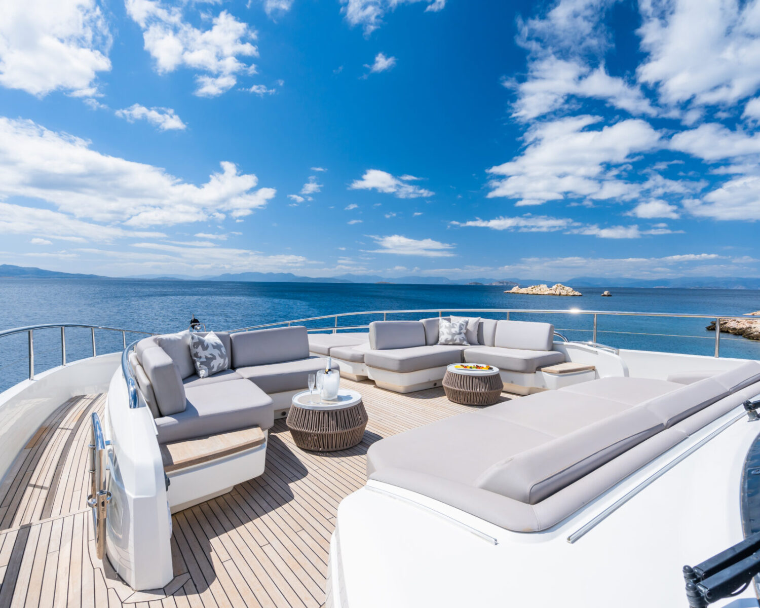 ANTHEYA III 32 JUH04772