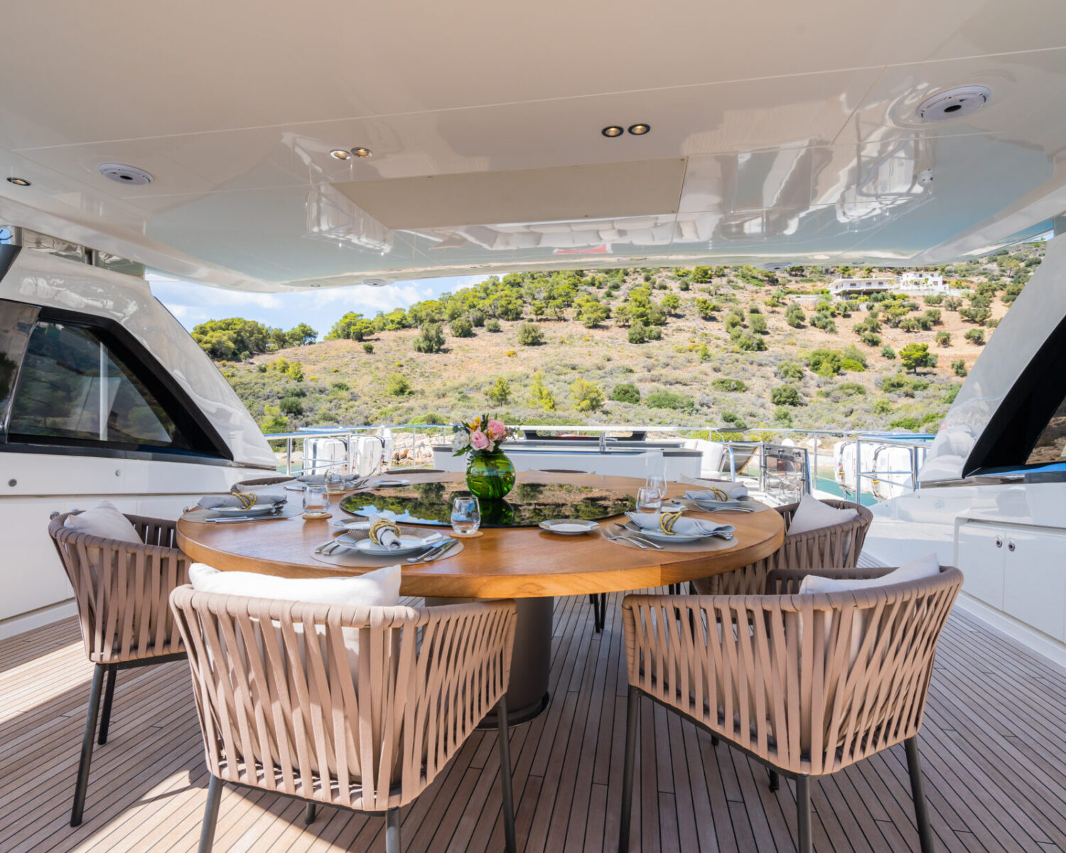 ANTHEYA III 44 JUH04936