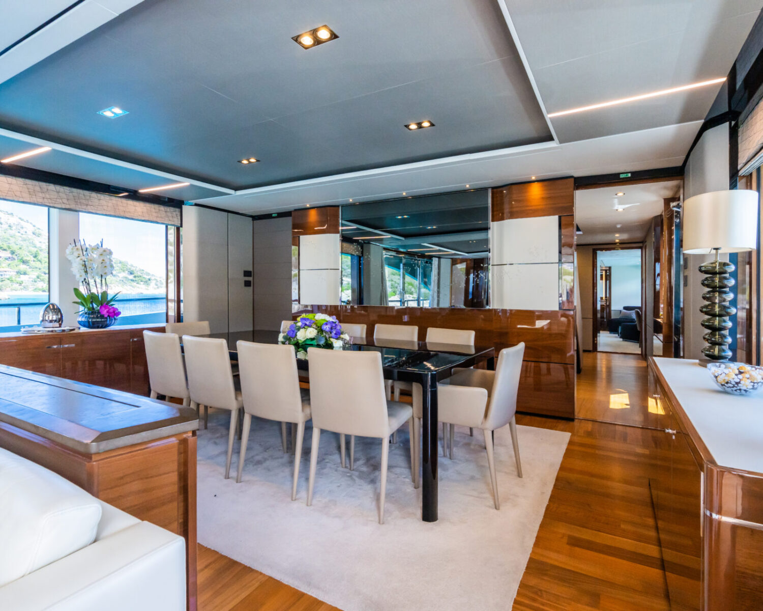 ANTHEYA III 56 JUH04882