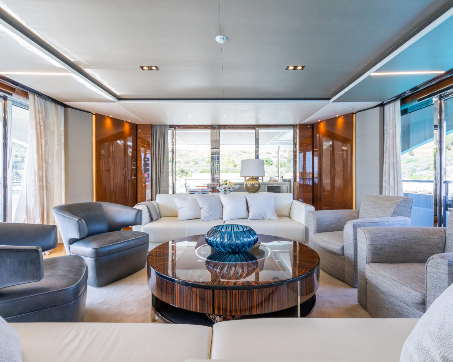 ANTHEYA III 59 JUH05014