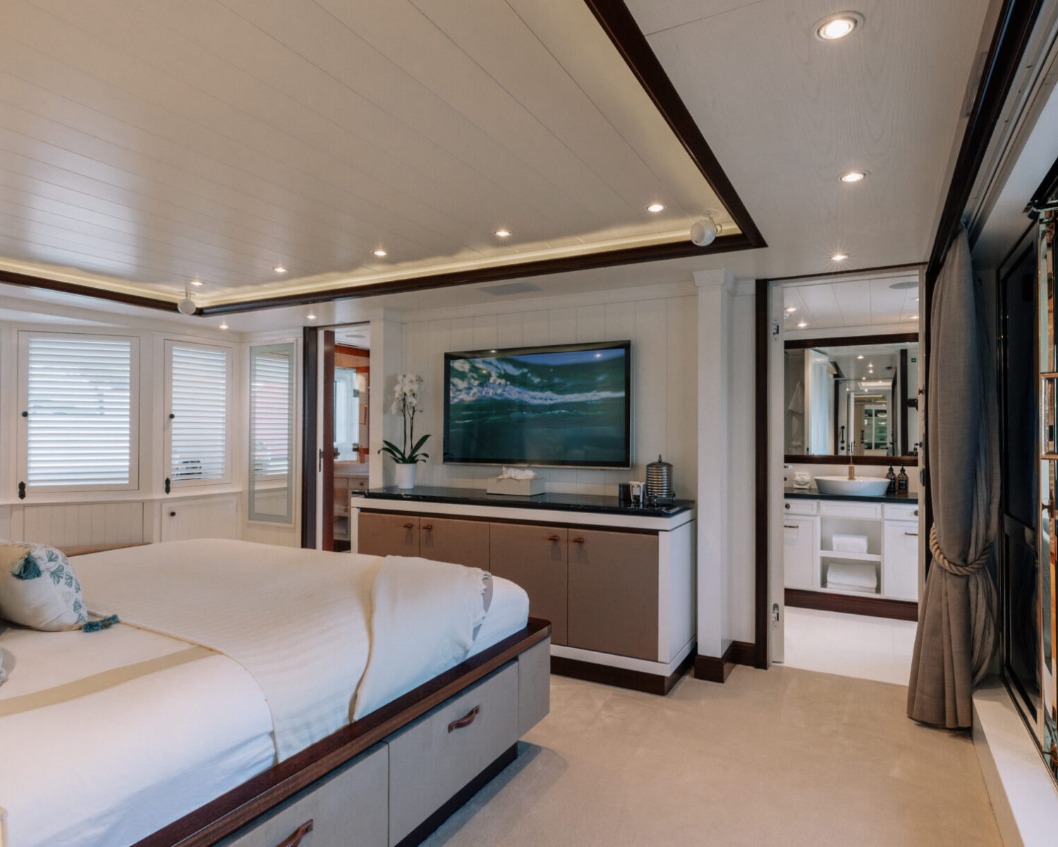 CW_LADY_TRUDY©QuinBISSET - The Studio ILLUME_2017