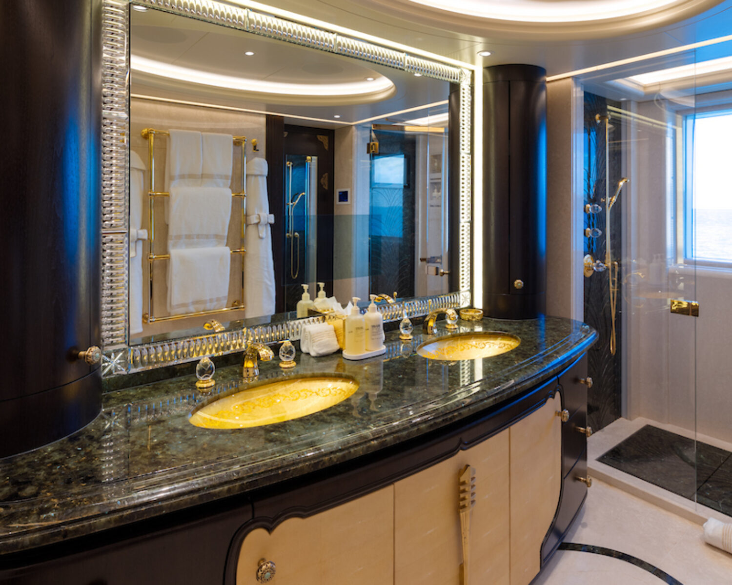 Guest Bathroom 5