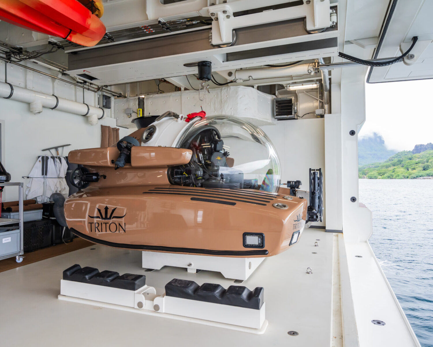 LA DATCHA 35 JUH06564