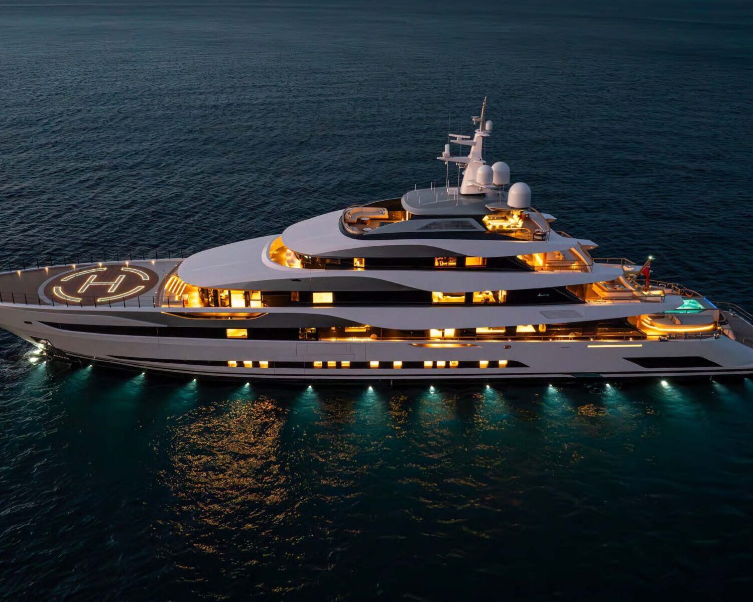 PLATINUM16.jPLATINUMeg