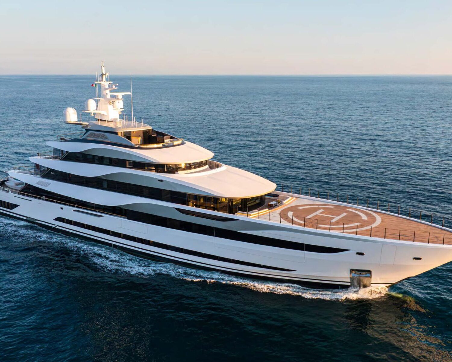 PLATINUM2.jPLATINUMeg