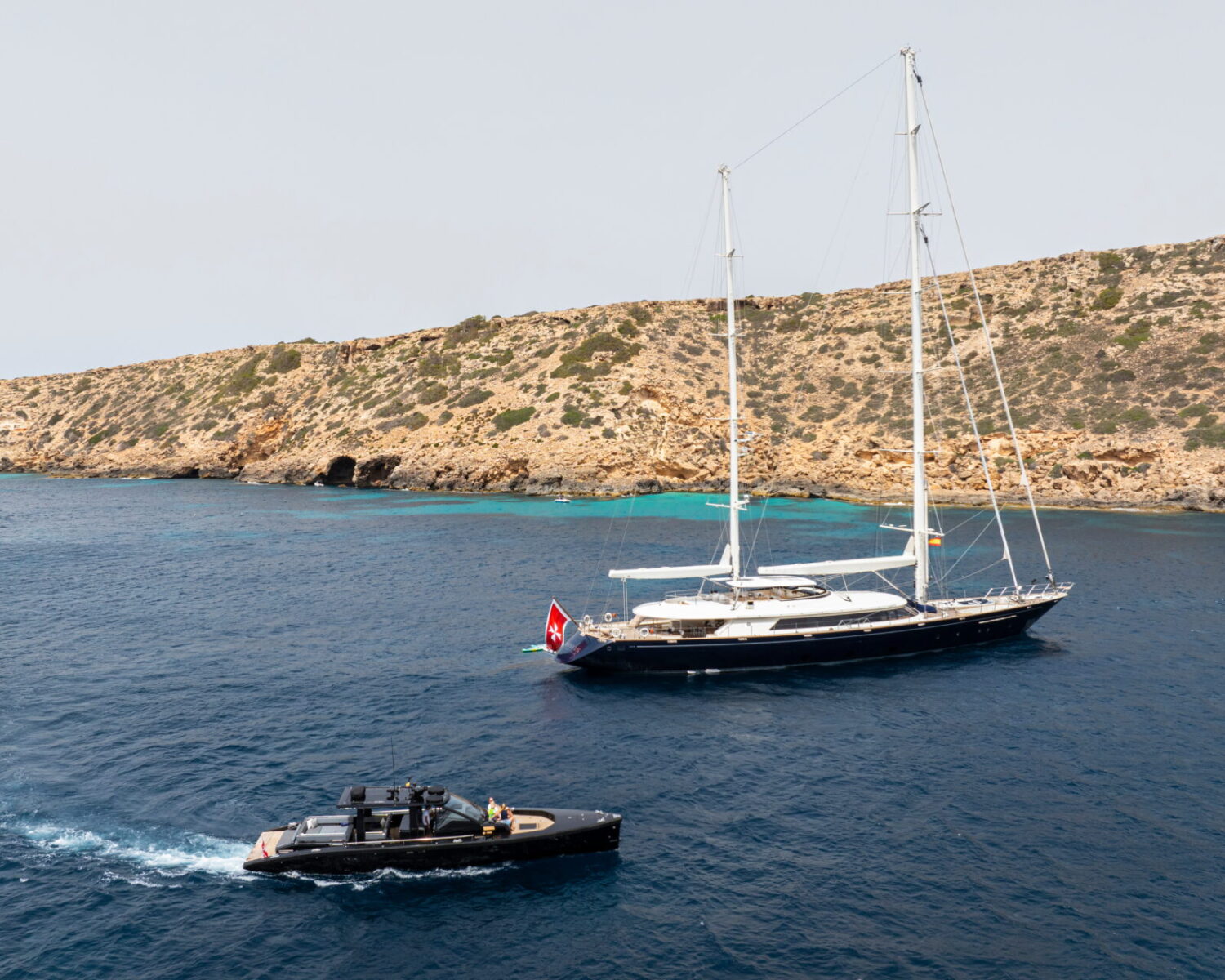 S/Y PerseusCopyright © www.yacht-shot.comStuart Pearce