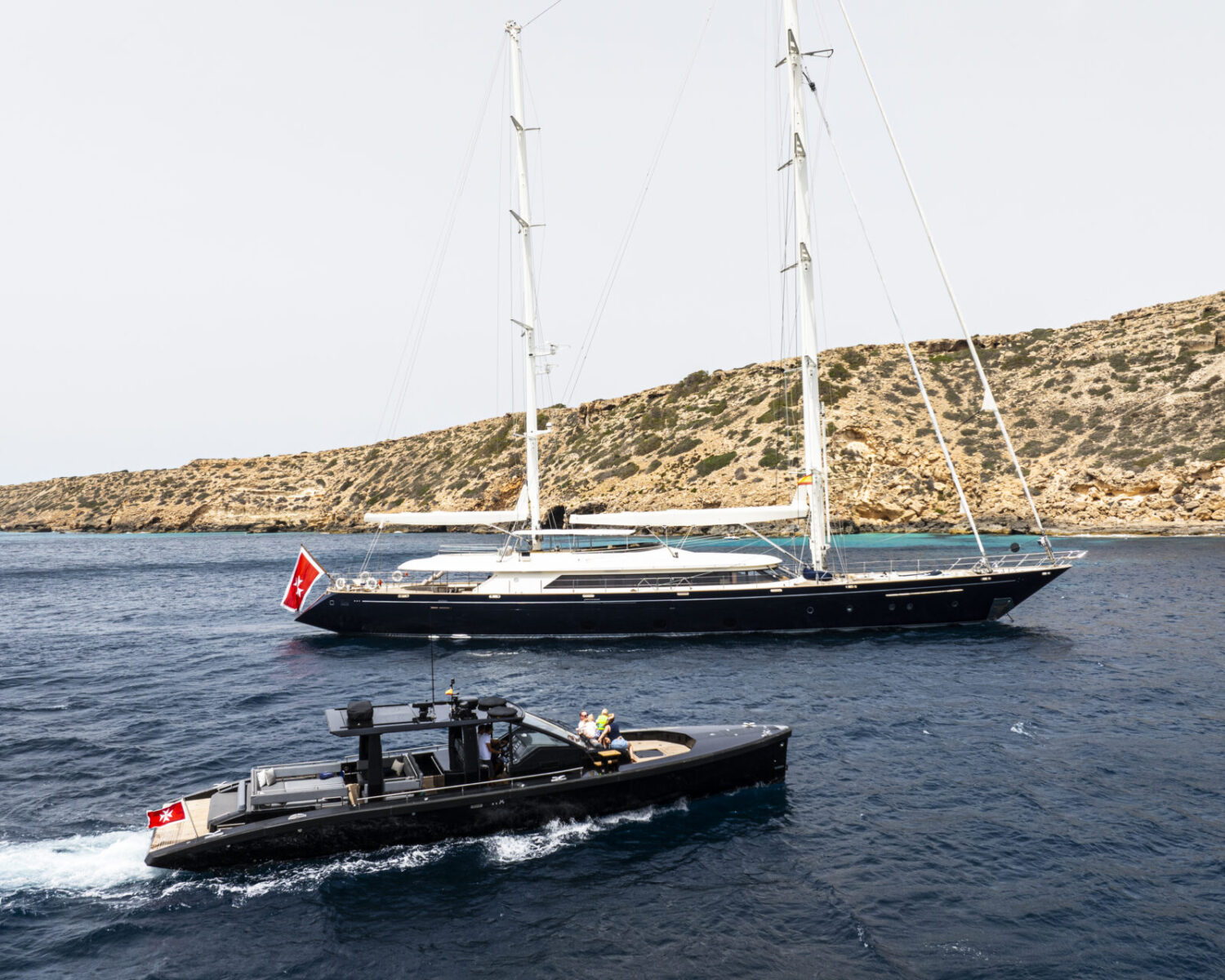 S/Y PerseusCopyright © www.yacht-shot.comStuart Pearce