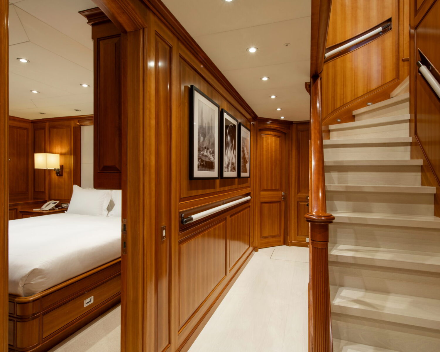 S/Y PerseusCopyright © www.yacht-shot.comStuart Pearce