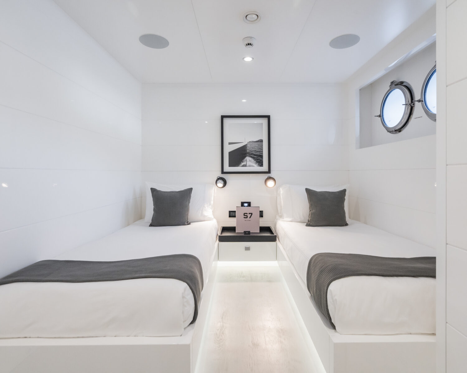 S7 51 S7 Tansu Yacht 25