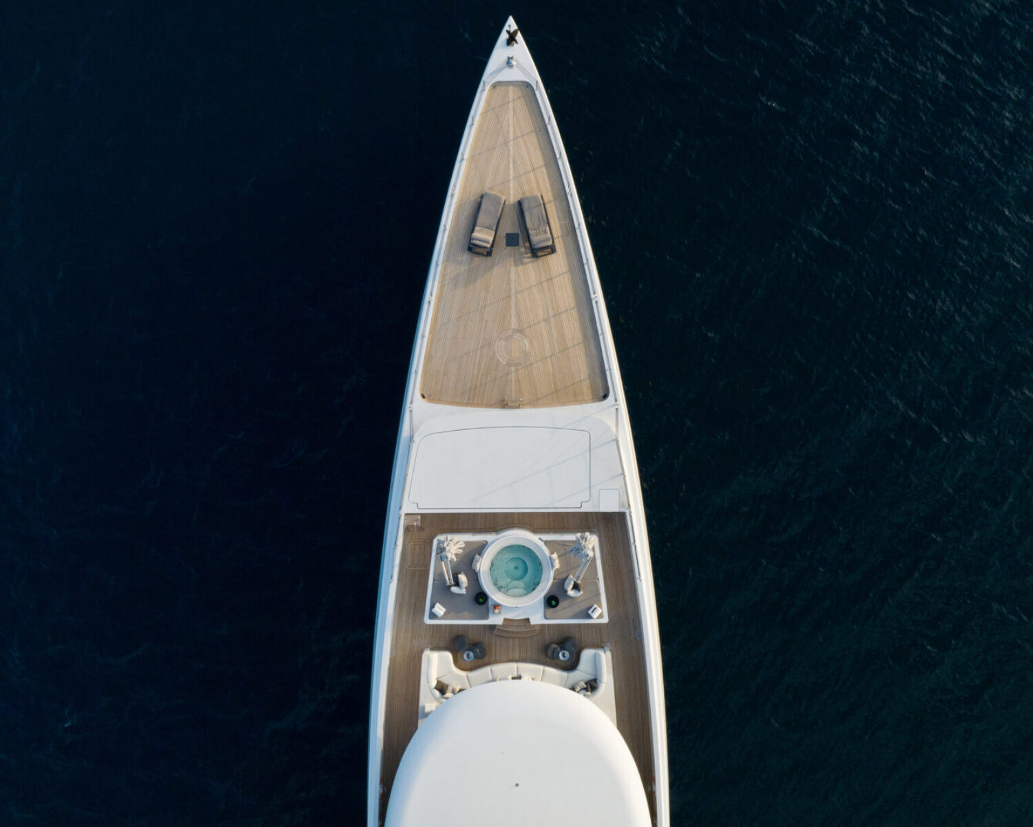 Soundwave Yacht For Charter 17